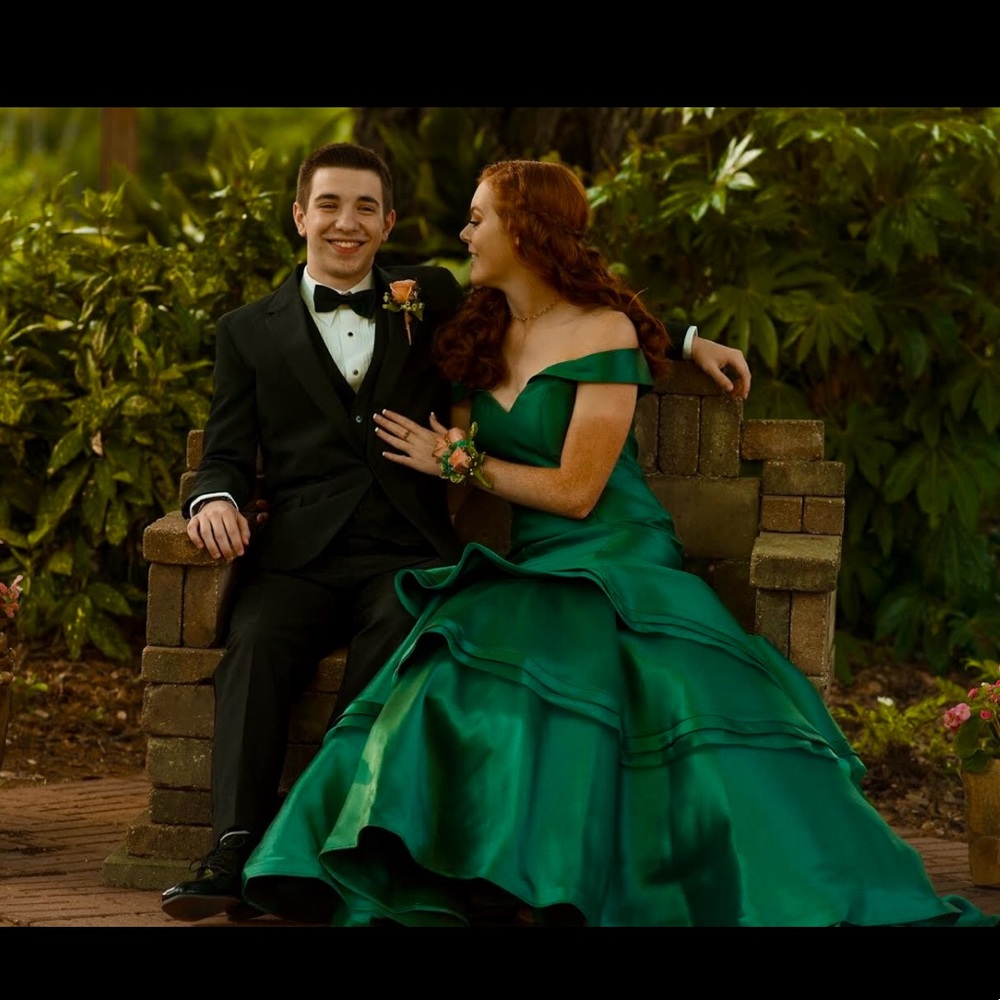 Emerald Green Jovani mermaid dress